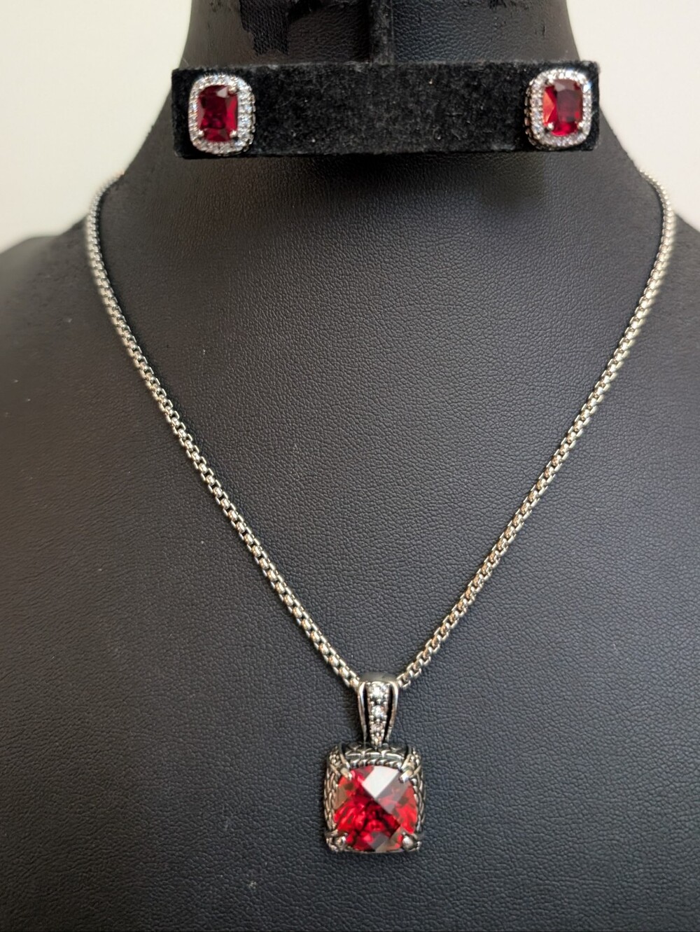Red Crystal Pendant Necklace and Stud Earrings Set